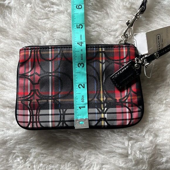 NWT COACH Tartan plaid signature holiday top zip wristlet - Picture 9 of 10